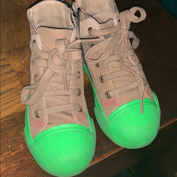size 27 kids shoe